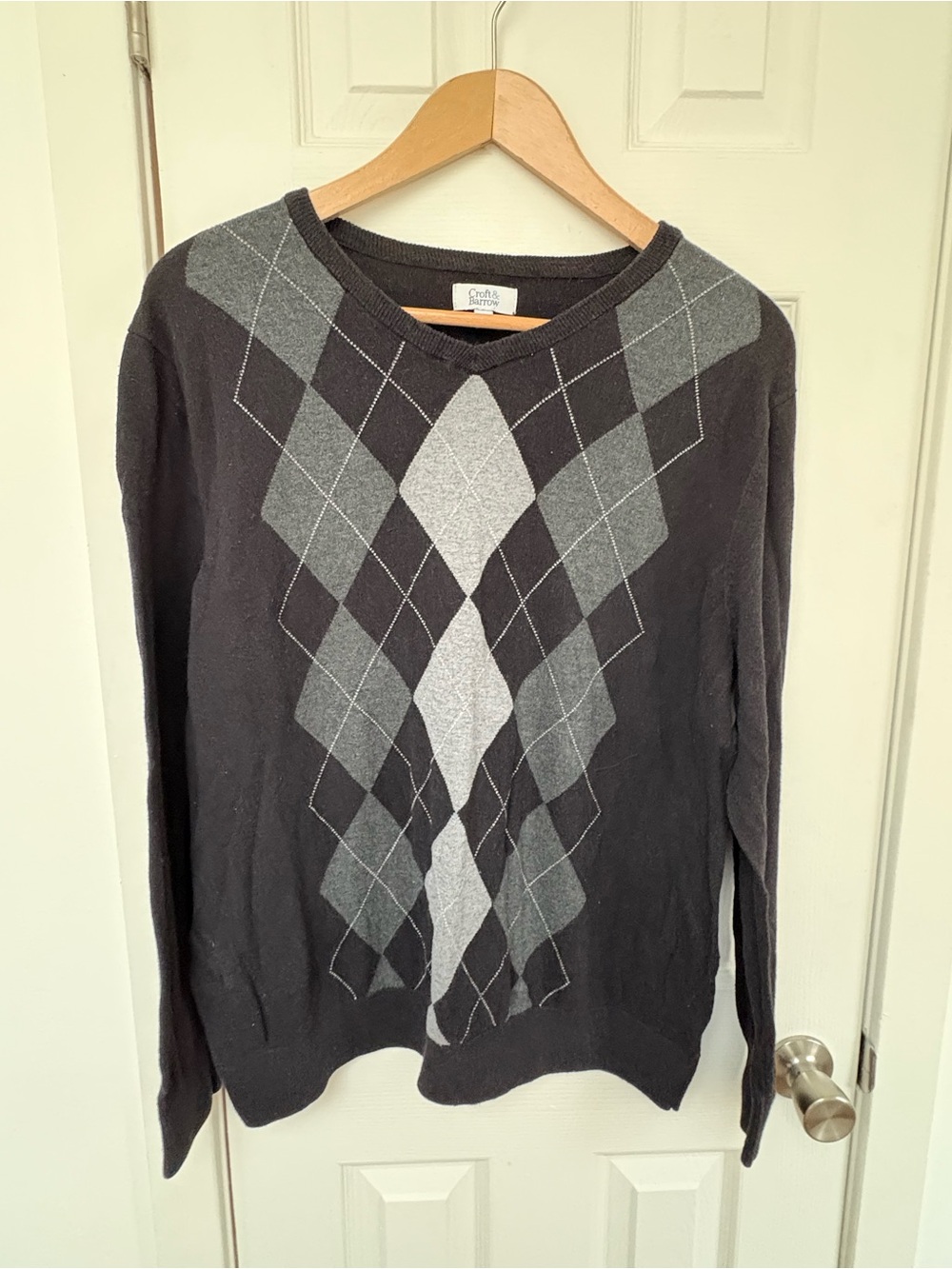 croft & barrow Black Crewneck Sweater with Logo Tag